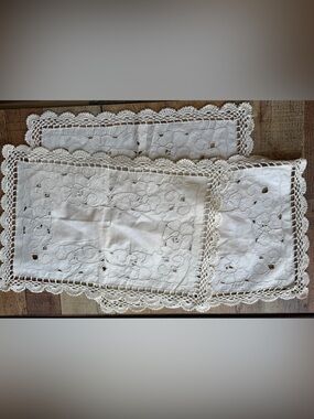Madeira Crochet Ecru Set of 3 Dresser Scarves